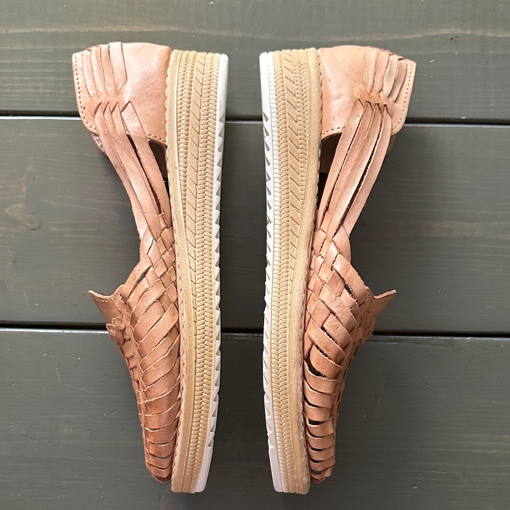 Braided Leather Huaraches Espadrilles Flats in Tan - Picture 8 of 10